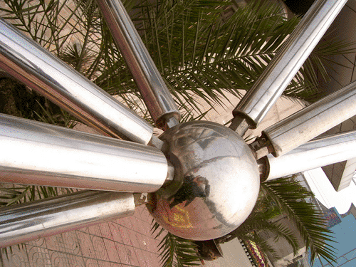 莱芜不锈钢螺栓球网架